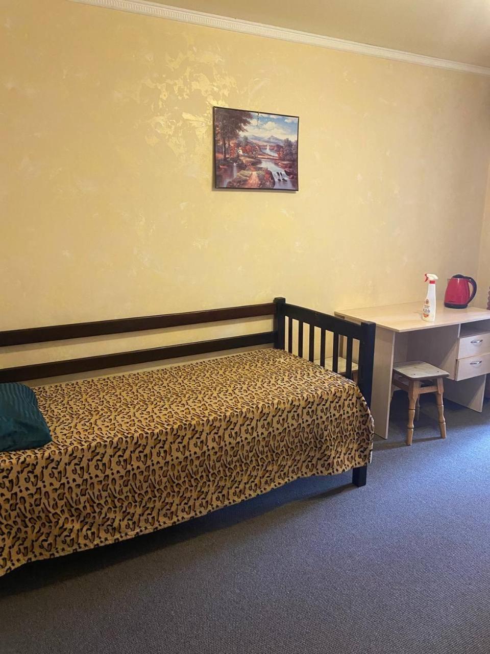 Апартаменти В Парку Uman Exterior foto