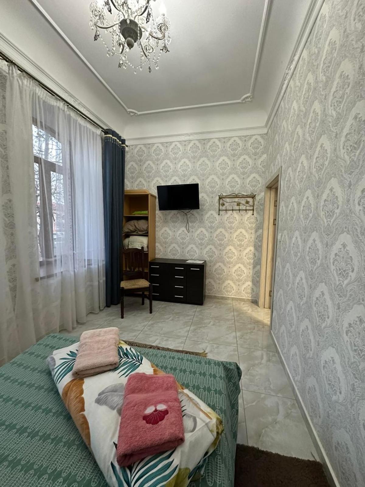 Апартаменти В Парку Uman Exterior foto