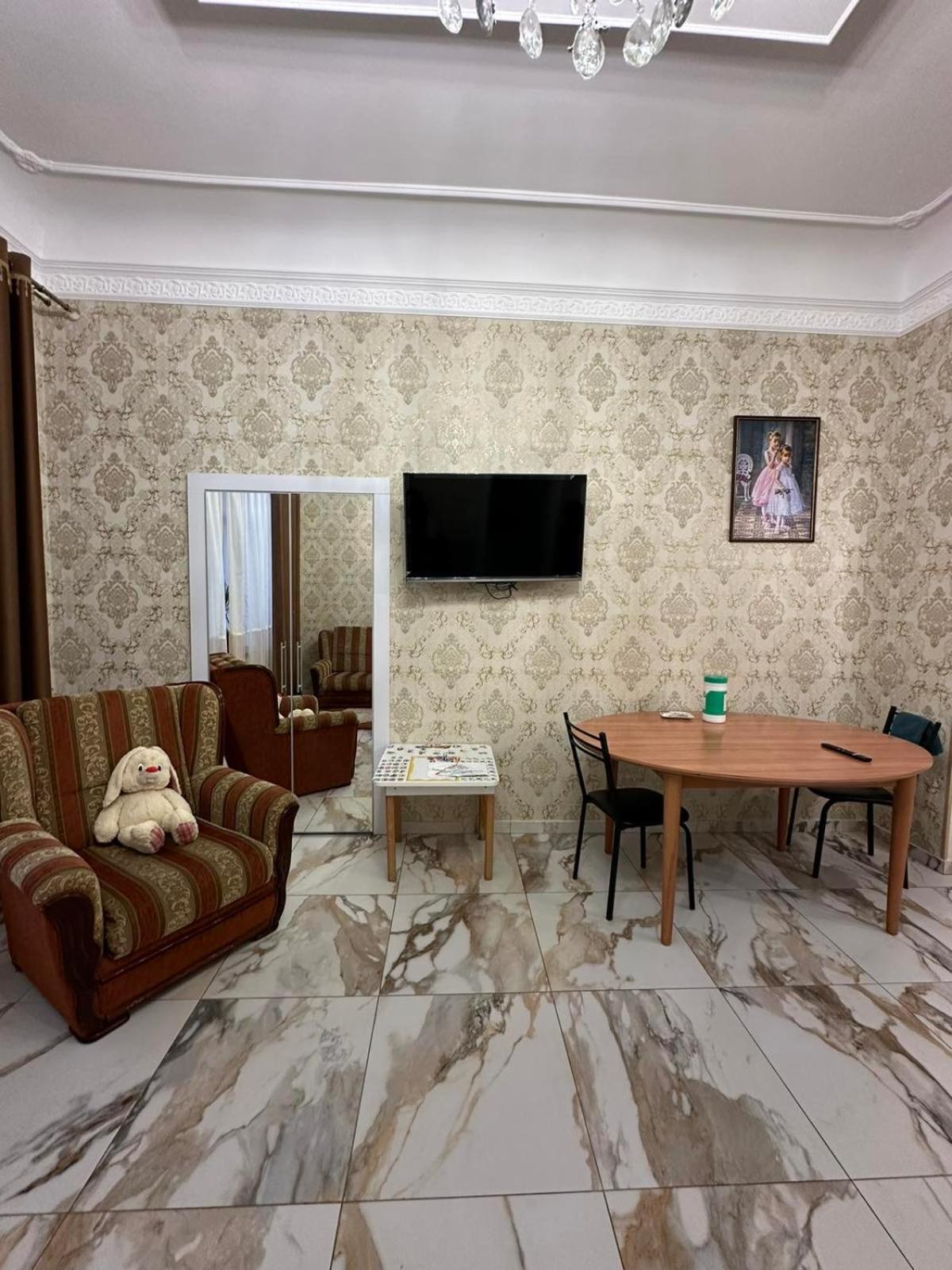 Апартаменти В Парку Uman Exterior foto