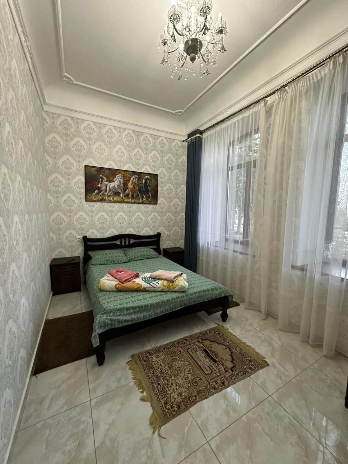 Апартаменти В Парку Uman Exterior foto